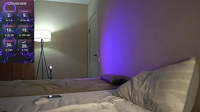 TaisonBrownX online show from September 23, 6:37 pm