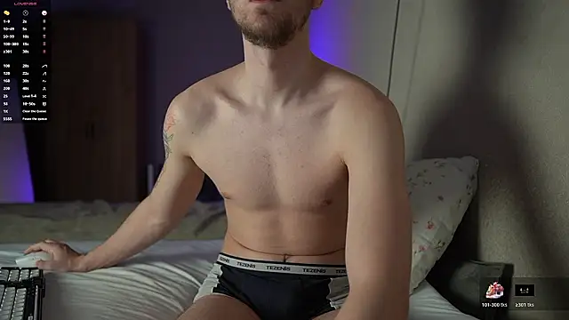 TaisonBrownX online show from March 21, 2:35 am