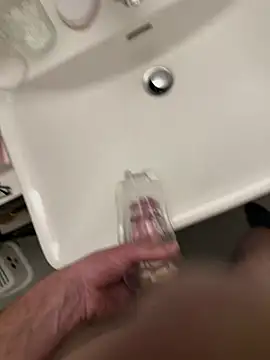 oneeight28 online show from January 12, 1:51 pm