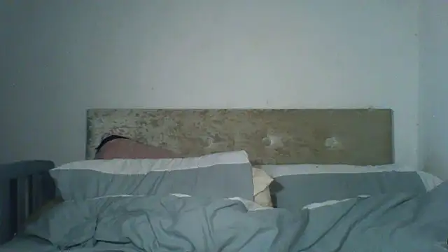 Snapshot of EvieRoseex chatting on April 25, 7:44 pm EvieRoseex online show from April 25, 7:44 pm