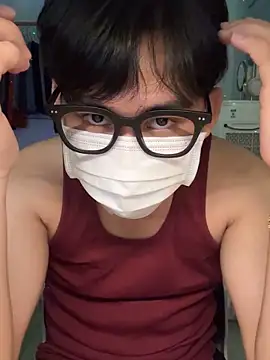 MinhTuanLive online show from March 19, 10:33 am