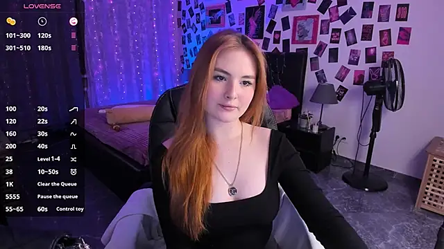 BellaTorne  online show from March 11, 3:45 pm