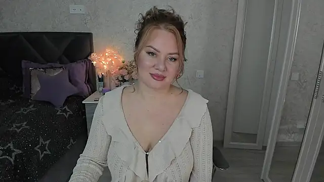 Snapshot of TwinklingStar_ chatting on March 5, 6:45 pm TwinklingStar online show from March 5, 6:45 pm