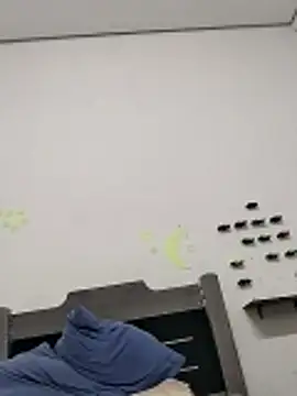 Snapshot of taured43 chatting on March 30, 3:08 am taured43 online show from March 30, 3:08 am