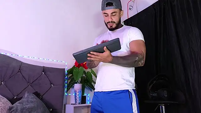 john cartter1 online show from February 20, 12:07 pm