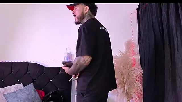 john cartter1 online show from January 11, 12:12 pm