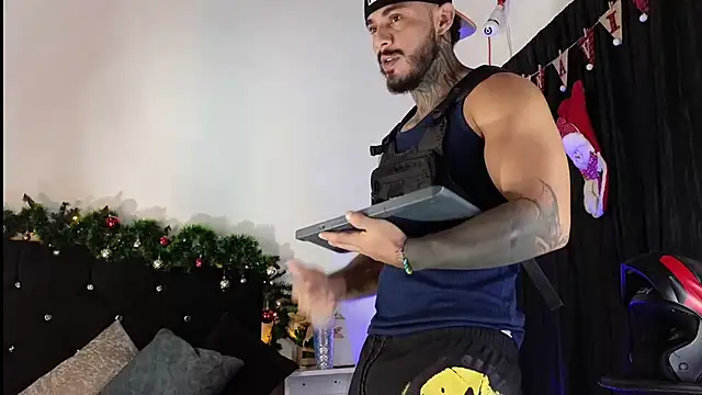 john cartter1 online show from November 27, 11:21 am