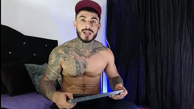 john cartter1 online show from September 28, 11:06 am