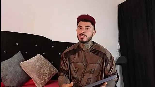 john cartter1 online show from October 13, 11:01 am