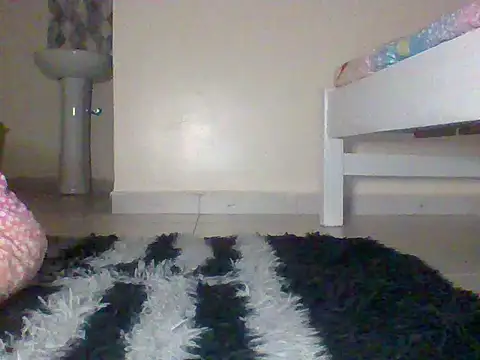 Snapshot of Fine_baby0001 chatting on May 15, 3:26 am Fine baby0001 online show from May 15, 3:26 am