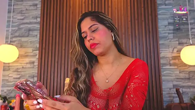 Snapshot of alannavidal chatting on June 4, 2:27 am alannavidal online show from June 4, 2:27 am