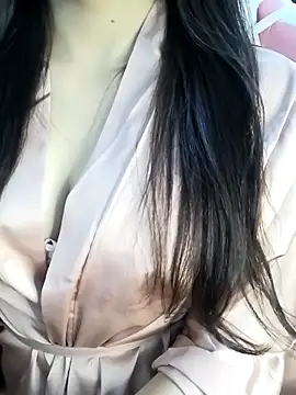  Linez  online show from December 1, 5:03 pm