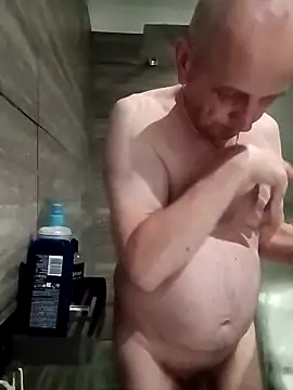 Snapshot of mr_english50 chatting on November 15, 6:34 pm mr english50 online show from November 15, 6:34 pm