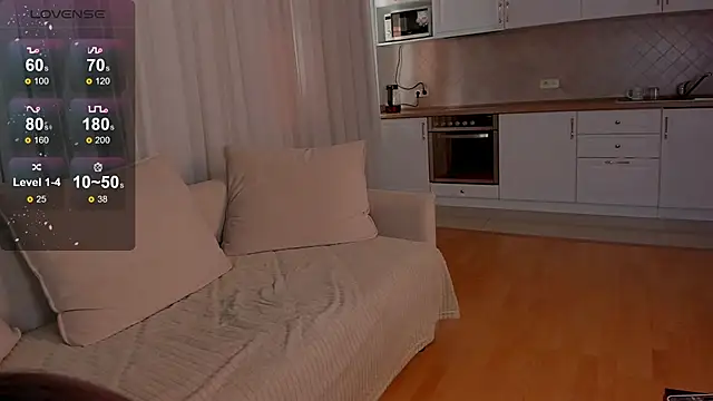 risingrose  online show from September 21, 9:36 am