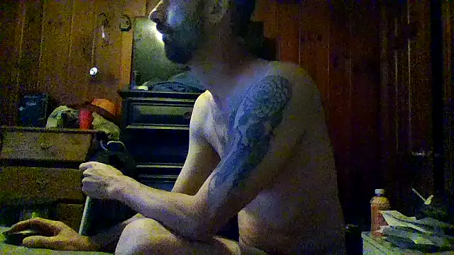 ryan100craige online show from April 19, 11:29 pm