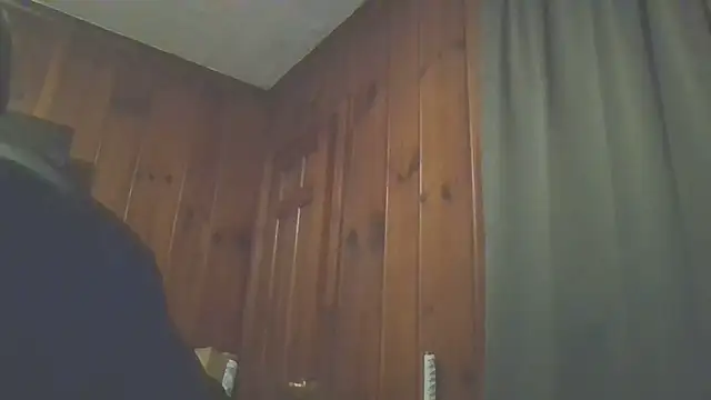 Snapshot of ryan100craige chatting on February 25, 1:06 am ryan100craige online show from February 25, 1:06 am