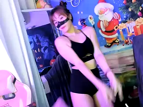 Sugar lipsz online show from January 6, 7:20 am