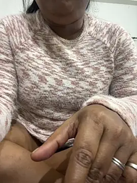 Snapshot of Nancy-22 chatting on December 3, 1:10 pm Nancy-22 online show from December 3, 1:10 pm