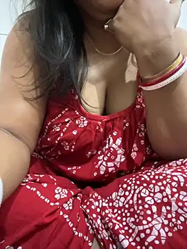 Snapshot of Nancy-22 chatting on November 10, 1:38 pm Nancy-22 online show from November 10, 1:38 pm