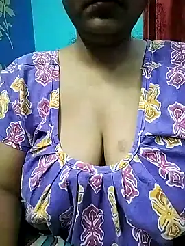 Snapshot of Nancy-22 chatting on January 14, 7:11 pm Nancy-22 online show from January 14, 7:11 pm