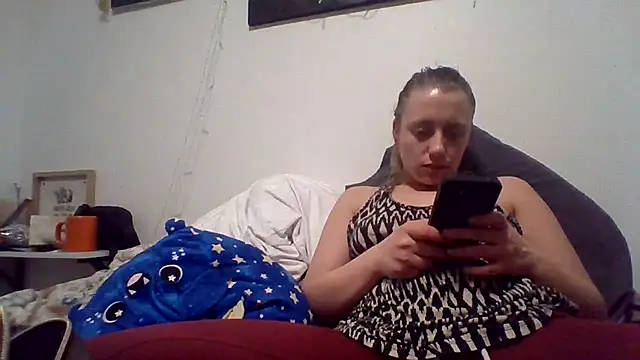 Juicelip online show from December 20, 5:10 am