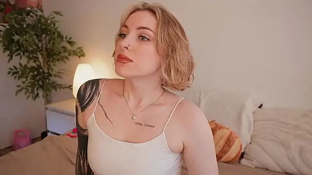 kris69kiss online show from March 22, 1:12 pm