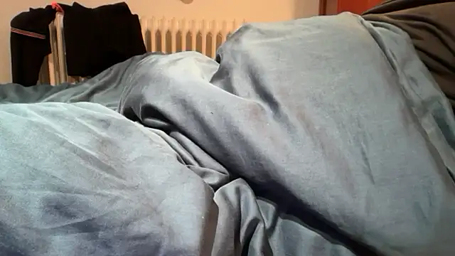 Geilerjung69 online show from December 23, 7:07 am