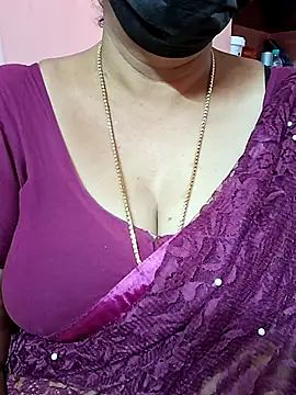 Snapshot of ananya956 chatting on October 8, 7:21 am ananya956 online show from October 8, 7:21 am