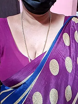 Snapshot of ananya956 chatting on October 8, 7:58 pm ananya956 online show from October 8, 7:58 pm
