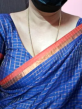 Snapshot of ananya956 chatting on September 18, 1:47 pm ananya956 online show from September 18, 1:47 pm