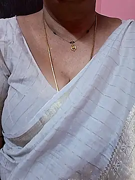 ananya956 online show from February 24, 6:36 am