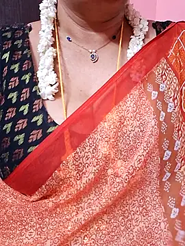 Snapshot of ananya956 chatting on May 31, 2:50 am ananya956 online show from May 31, 2:50 am