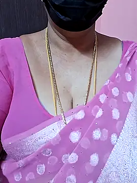 Snapshot of ananya956 chatting on September 25, 12:38 am ananya956 online show from September 25, 12:38 am