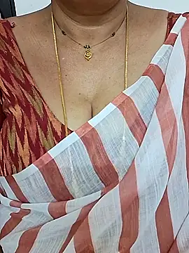 ananya956 online show from February 14, 4:40 pm