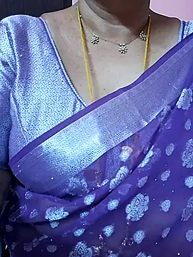 Snapshot of ananya956 chatting on July 16, 3:09 pm ananya956 online show from July 16, 3:09 pm