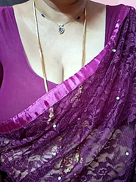 Snapshot of ananya956 chatting on May 18, 1:17 am ananya956 online show from May 18, 1:17 am