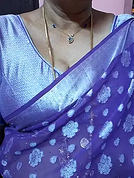 Snapshot of ananya956 chatting on May 3, 6:22 pm ananya956 online show from May 3, 6:22 pm