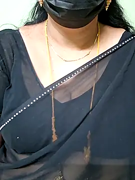 Snapshot of ananya956 chatting on March 22, 3:42 pm ananya956 online show from March 22, 3:42 pm