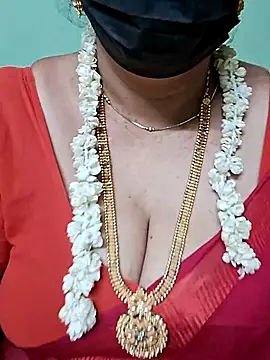 Snapshot of ananya956 chatting on March 18, 1:02 am ananya956 online show from March 18, 1:02 am