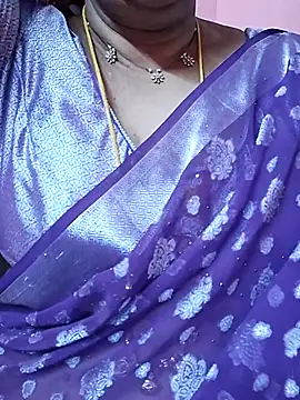 Snapshot of ananya956 chatting on June 25, 5:45 am ananya956 online show from June 25, 5:45 am