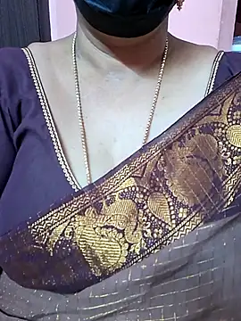 Snapshot of ananya956 chatting on October 11, 1:23 pm ananya956 online show from October 11, 1:23 pm