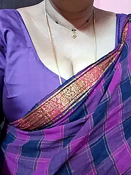 ananya956 online show from April 5, 10:49 pm