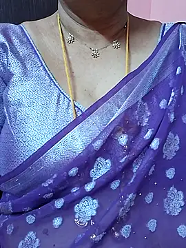 Snapshot of ananya956 chatting on June 25, 2:31 am ananya956 online show from June 25, 2:31 am