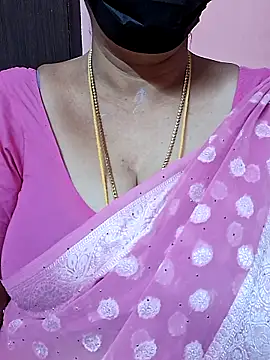 Snapshot of ananya956 chatting on September 24, 12:33 pm ananya956 online show from September 24, 12:33 pm