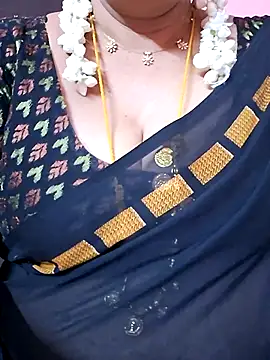 Snapshot of ananya956 chatting on June 7, 2:11 pm ananya956 online show from June 7, 2:11 pm