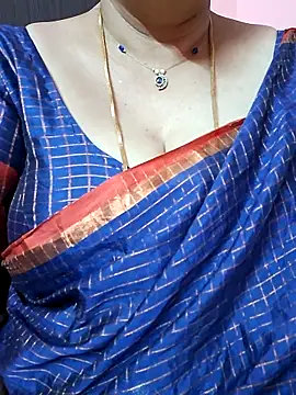 Snapshot of ananya956 chatting on May 19, 5:47 am ananya956 online show from May 19, 5:47 am