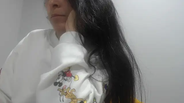 naughthyany16 online show from December 14, 2:29 am