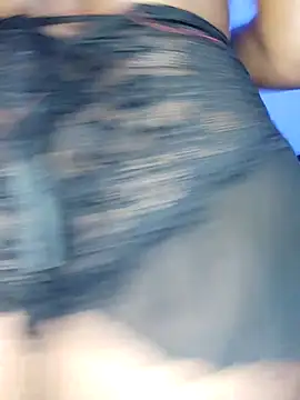 Lyiaspark online show from March 18, 9:15 pm