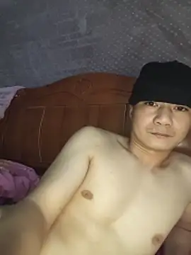 826687 online show from February 21, 5:04 pm