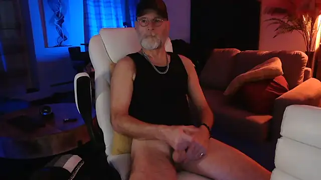 Towndude123 online show from February 21, 11:01 am